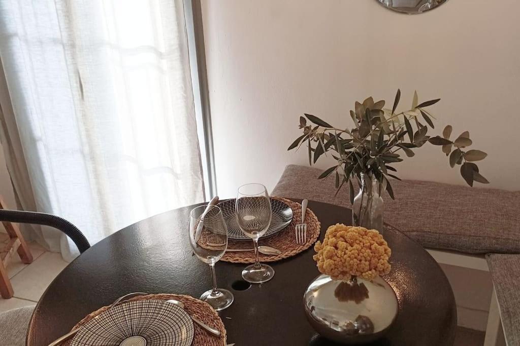 Vue Imprenable Sur La Sorgue Apartment ลีล-ซูร์-ลา-ซอร์ก ภายนอก รูปภาพ