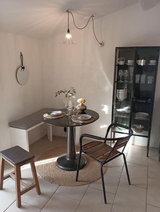 Vue Imprenable Sur La Sorgue Apartment ลีล-ซูร์-ลา-ซอร์ก ภายนอก รูปภาพ